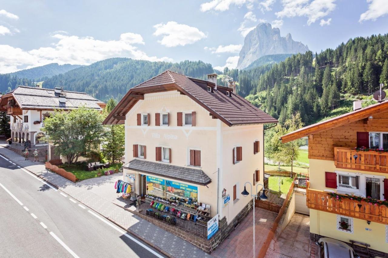 Villa Alpina Apartments Santa Cristina Val Gardena Exterior photo